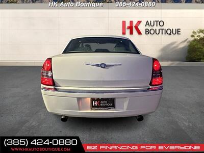 2005 Chrysler 300 Touring   - Photo 5 - West Bountiful, UT 84087-1313