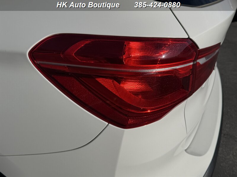 2016 BMW X1 xDrive28i - Photo 20 - West Bountiful, UT 84087-1313