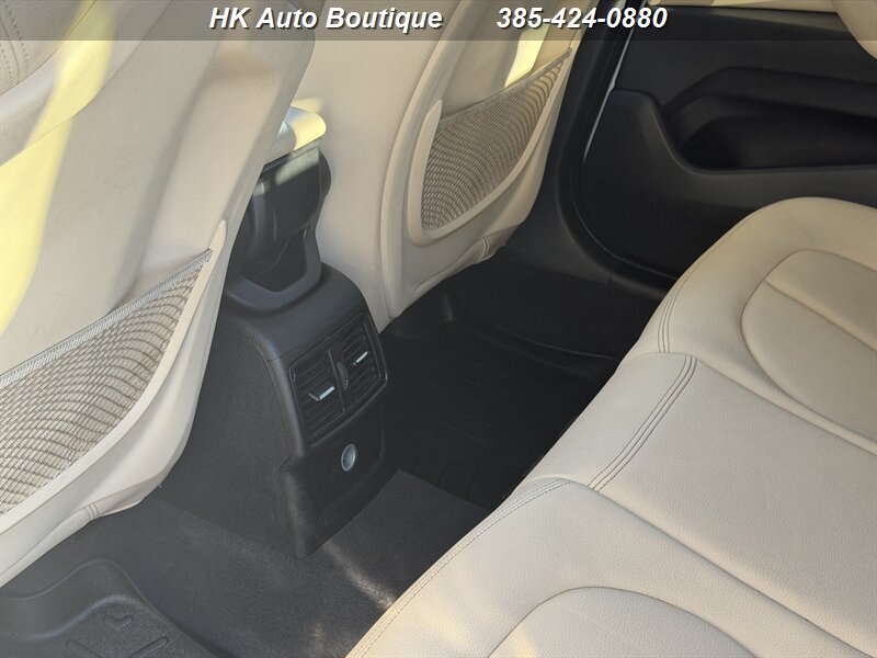2016 BMW X1 xDrive28i - Photo 35 - West Bountiful, UT 84087-1313