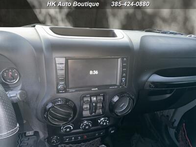2017 Jeep Wrangler Unlimited Rubicon Recon   - Photo 18 - West Bountiful, UT 84087-1313