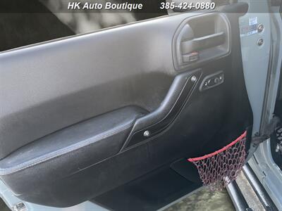 2017 Jeep Wrangler Unlimited Rubicon Recon   - Photo 12 - West Bountiful, UT 84087-1313