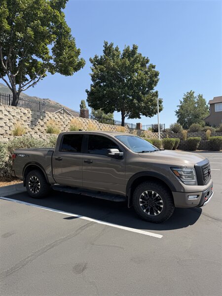 2024 Nissan Titan SV - Photo 3 - West Bountiful, UT 84087-1313