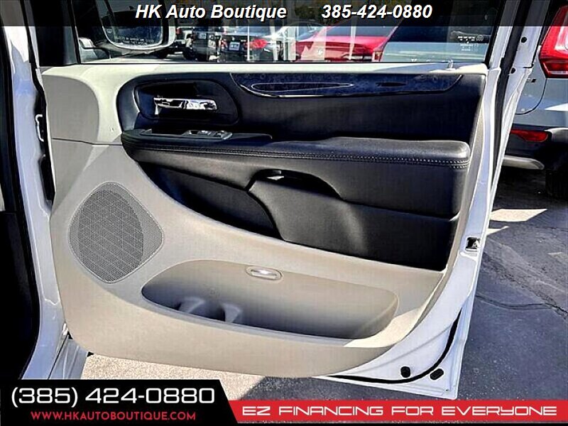 2016 Dodge Grand Caravan American Value Package - Photo 44 - West Bountiful, UT 84087-1313