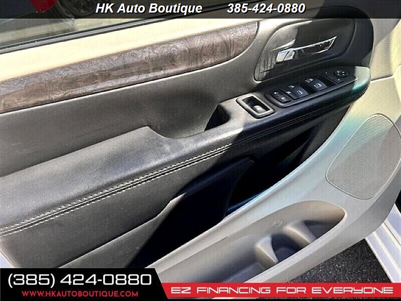 2016 Dodge Grand Caravan American Value Package - Photo 5 - West Bountiful, UT 84087-1313