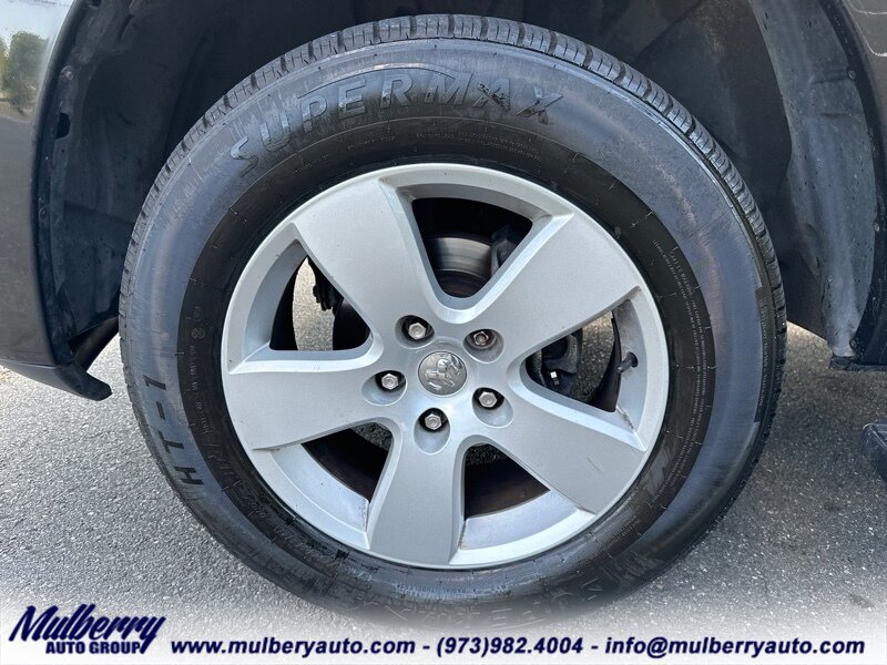 2012 RAM 1500 Tradesman  4x4 SLT 4 NEW TIRES - Photo 17 - Newark, NJ 07102