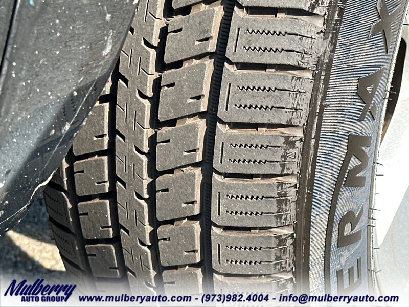 2012 RAM 1500 Tradesman  4x4 SLT 4 NEW TIRES - Photo 21 - Newark, NJ 07102