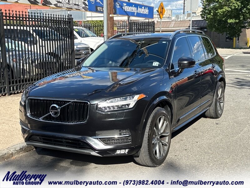 2019 Volvo XC90 T6 Momentum   - Photo 3 - Newark, NJ 07102