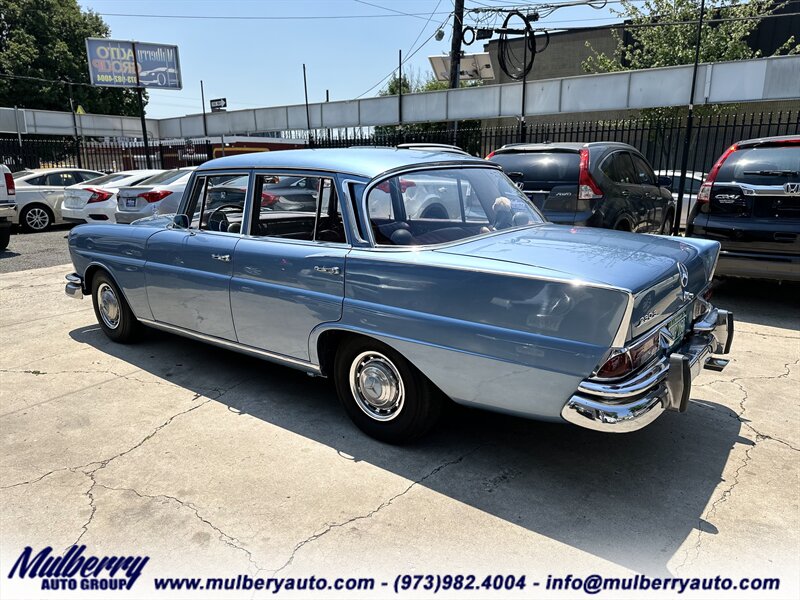 1967 Mercedes-Benz 200-Series  230-S - Photo 9 - Newark, NJ 07102