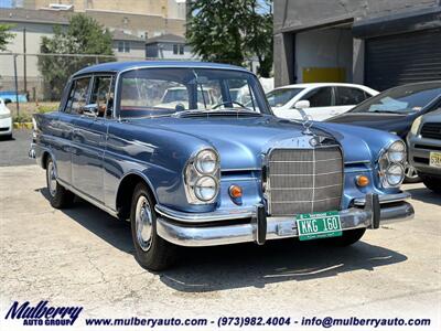 1967 Mercedes-Benz 200-Series  230-S Sedan