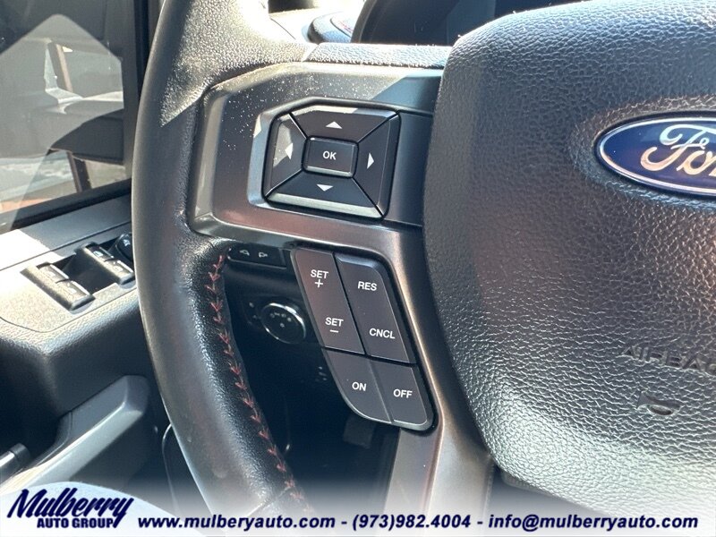 2016 Ford F-150 Lariat   - Photo 34 - Newark, NJ 07102