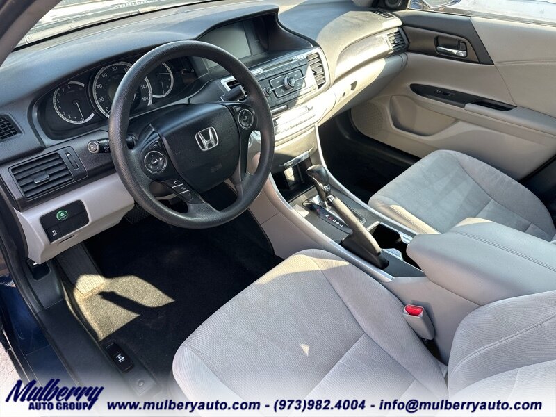 2015 Honda Accord EX   - Photo 11 - Newark, NJ 07102