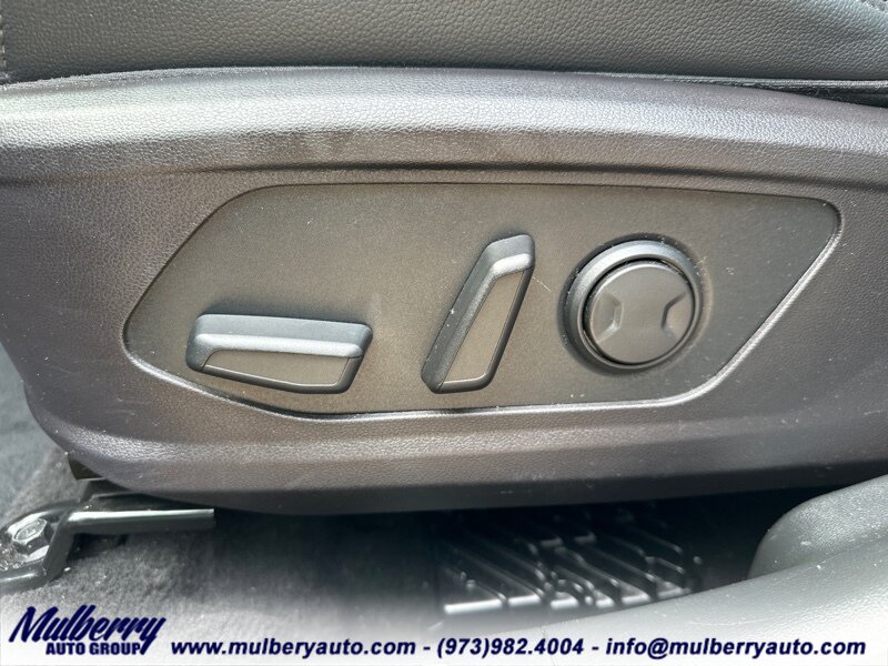 2022 Hyundai TUCSON Limited Limited AWD   - Photo 31 - Newark, NJ 07102