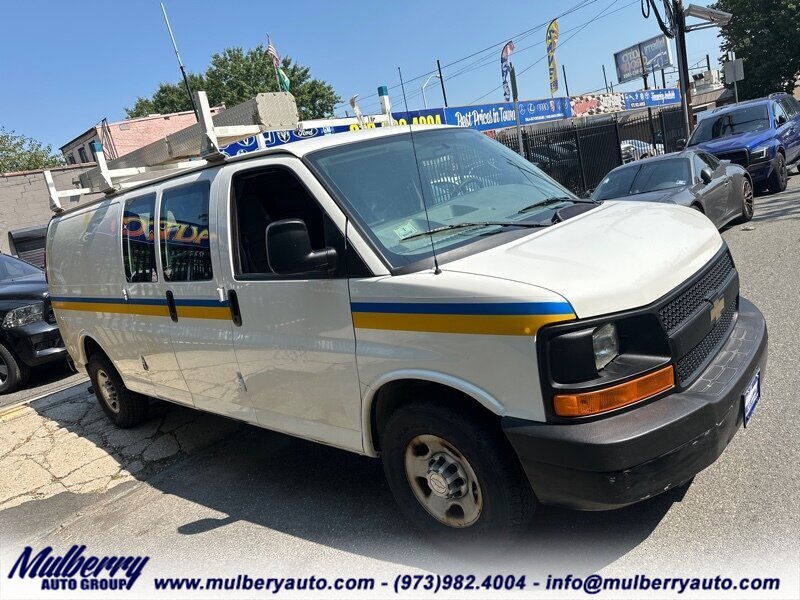 2016 Chevrolet Express 3500  EXTENDED 155'' - Photo 36 - Newark, NJ 07102