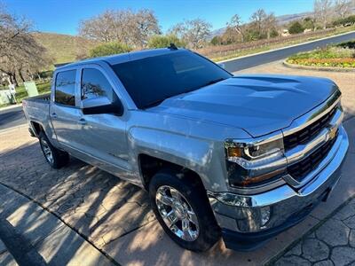 2018 Chevrolet Silverado 1500 LT  4x4 - Photo 3 - San Jose, CA 95131