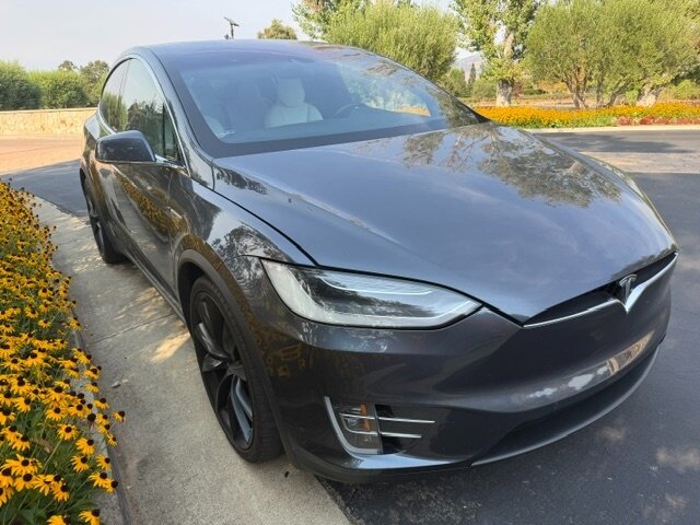 2016 Tesla Model X P90D - Photo 4 - San Jose, CA 95131