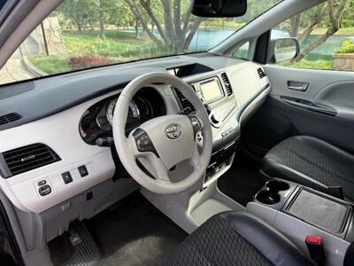 2013 Toyota Sienna SE 8-Passenger   - Photo 4 - San Jose, CA 95131