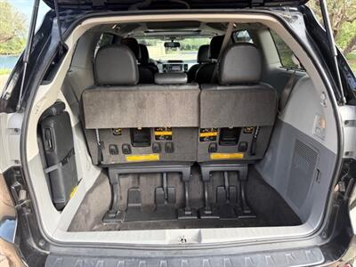 2013 Toyota Sienna SE 8-Passenger   - Photo 16 - San Jose, CA 95131