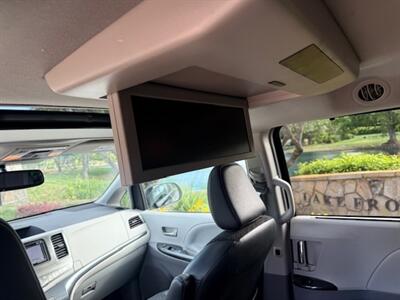2013 Toyota Sienna SE 8-Passenger   - Photo 9 - San Jose, CA 95131