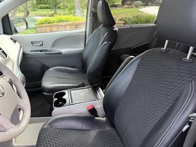 2013 Toyota Sienna SE 8-Passenger   - Photo 5 - San Jose, CA 95131