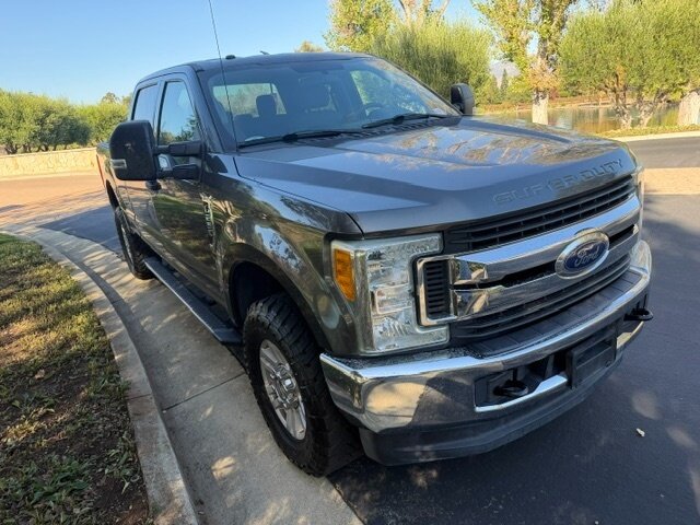 2017 Ford F-250 Super Duty XLT Super Cab 4x4 - Photo 4 - San Jose, CA 95131