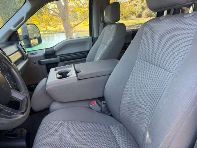 2017 Ford F-250 Super Duty XLT Super Cab 4x4 - Photo 8 - San Jose, CA 95131