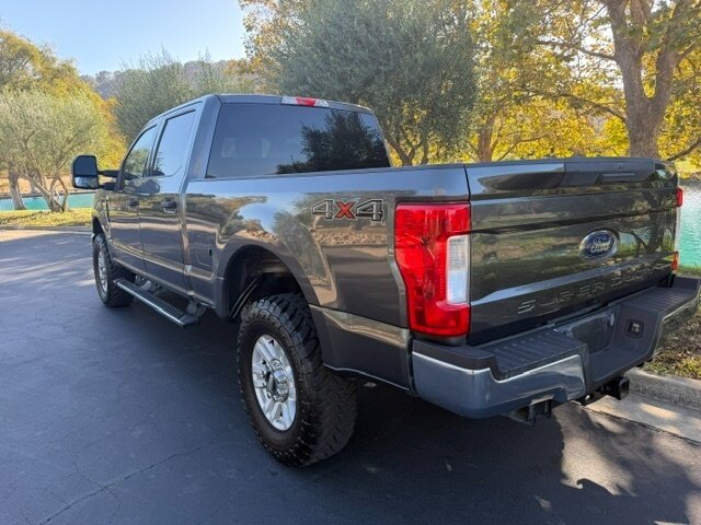 2017 Ford F-250 Super Duty XLT Super Cab 4x4 - Photo 5 - San Jose, CA 95131