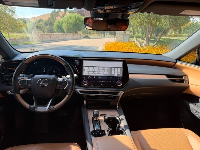 2024 Lexus RX 350 - Photo 8 - San Jose, CA 95131