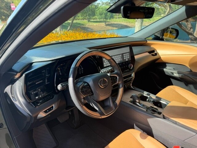 2024 Lexus RX 350 - Photo 9 - San Jose, CA 95131