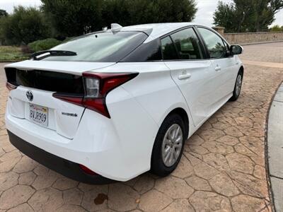 2021 Toyota Prius LE   - Photo 4 - San Jose, CA 95131