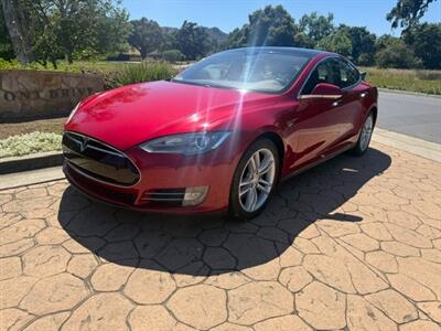 2014 Tesla Model S 60 Sedan