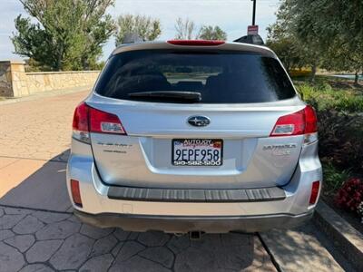 2013 Subaru Outback 2.5i Premium - Photo 4 - San Jose, CA 95131