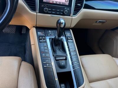 2018 Porsche Macan S   - Photo 8 - San Jose, CA 95131