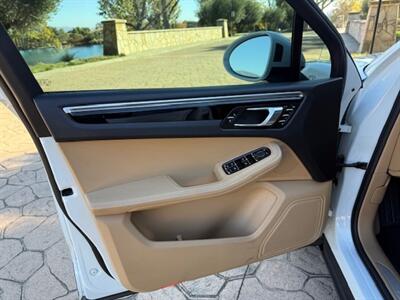 2018 Porsche Macan S   - Photo 15 - San Jose, CA 95131