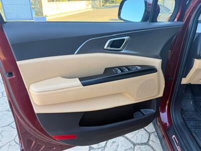 2024 Kia Carnival LX   - Photo 6 - San Jose, CA 95131