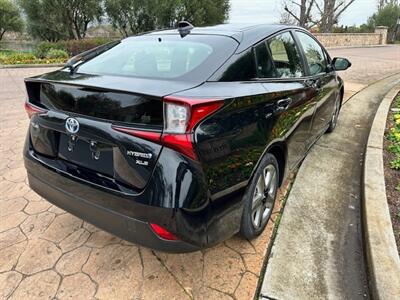 2022 Toyota Prius XLE   - Photo 6 - San Jose, CA 95131