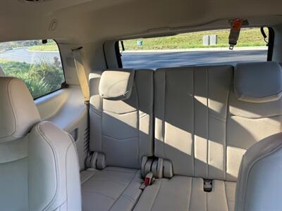 2020 Cadillac Escalade Premium Luxury   - Photo 16 - San Jose, CA 95131
