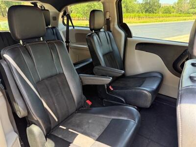2019 Dodge Grand Caravan SXT   - Photo 8 - San Jose, CA 95131