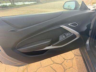 2021 Chevrolet Camaro LT - Photo 14 - San Jose, CA 95131