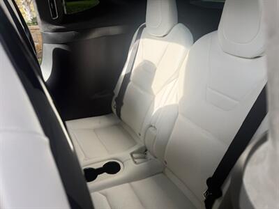 2017 Tesla Model X 90D   - Photo 15 - San Jose, CA 95131