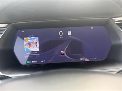 2017 Tesla Model X 90D   - Photo 16 - San Jose, CA 95131
