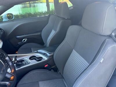 2022 Dodge Challenger R/T   - Photo 5 - San Jose, CA 95131