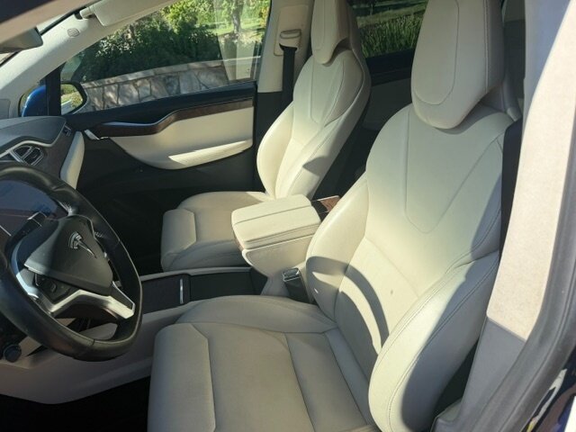 2017 Tesla Model X P100DL - Photo 8 - San Jose, CA 95131