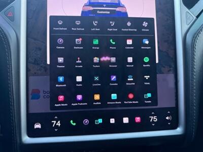 2018 Tesla Model X 75D   - Photo 11 - San Jose, CA 95131