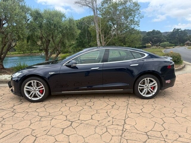 2014 Tesla Model S Performance P85 - Photo 2 - San Jose, CA 95131