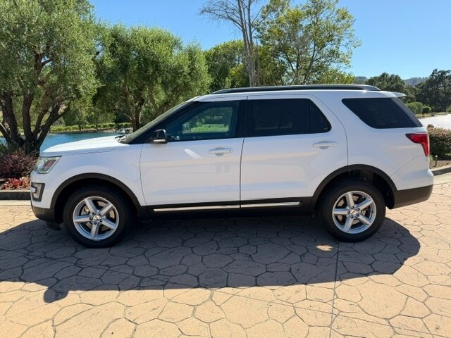 2017 Ford Explorer XLT - Photo 2 - San Jose, CA 95131