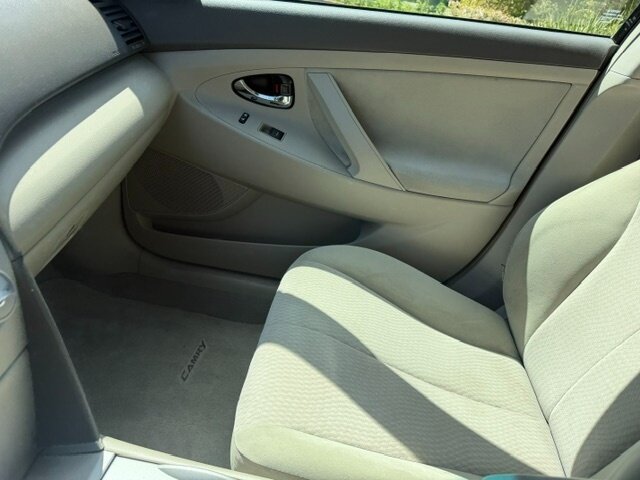 2011 Toyota Camry LE - Photo 10 - San Jose, CA 95131