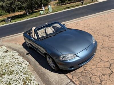 2005 Mazda MX-5 Miata   - Photo 3 - San Jose, CA 95131