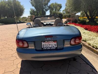 2005 Mazda MX-5 Miata   - Photo 13 - San Jose, CA 95131