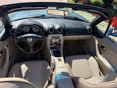 2005 Mazda MX-5 Miata   - Photo 11 - San Jose, CA 95131