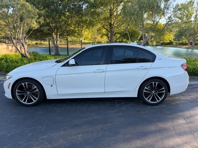 2018 BMW 330e iPerformance - Photo 2 - San Jose, CA 95131